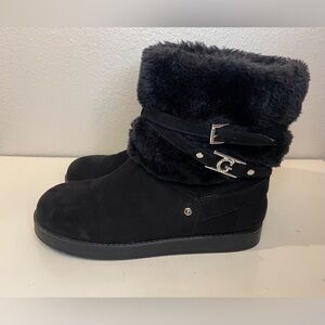 G‎ By Guess NWT Women’s Alixa Closed Toe Ankle Cold Weather Boots Size 6 M